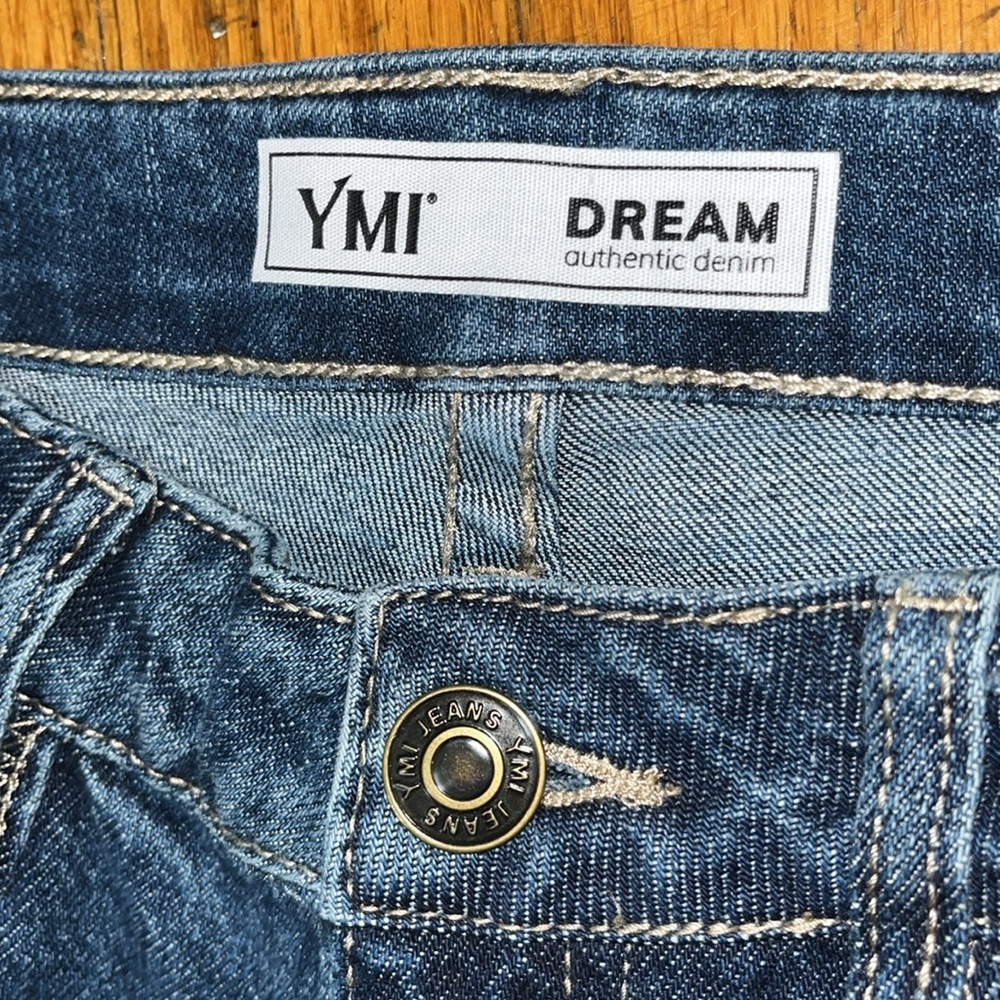 NWT YMI high rise hybrid distressed denim mom jeans dream collection Size 9 - Picture 7 of 10